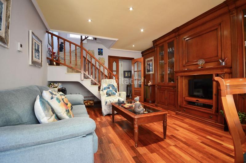 Foto b93b6d66-51d8-4148-9cb5-97f754e2fdfb. Casa a schiera con parcheggio in Valdefierro Zaragoza