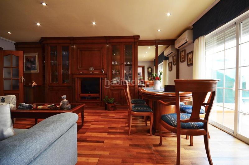 Foto d73d739d-73e3-4be1-813c-b12e3572fd55. Casa a schiera con parcheggio in Valdefierro Zaragoza