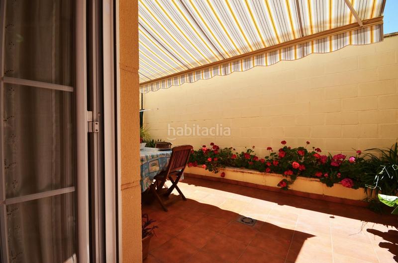 Foto fdcaa5f2-b94c-43ce-bd34-9cde5c1db08a. Casa a schiera con parcheggio in Valdefierro Zaragoza