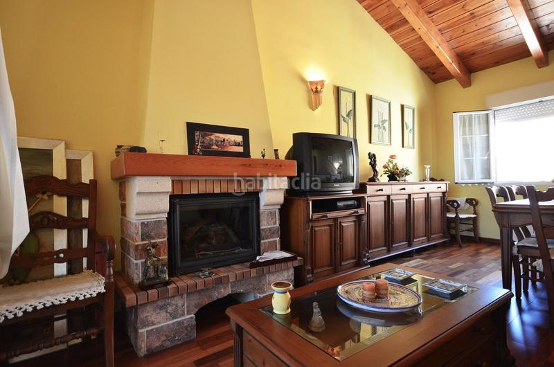 Foto ae822905-815c-4385-916f-7b2bec62d944. Casa adossada amb aparcament a Valdefierro Zaragoza