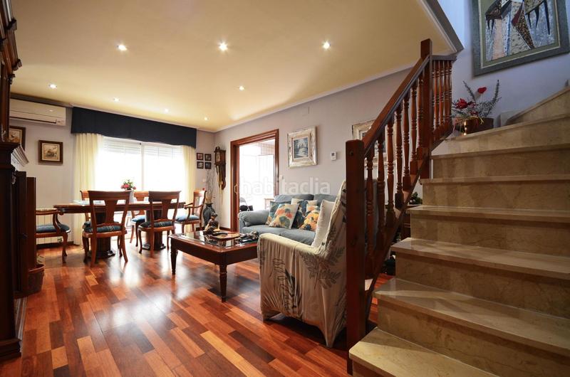 Foto 1abd9be2-de59-49e3-84f4-9690f692f121. Semi detached house with parking in Valdefierro Zaragoza