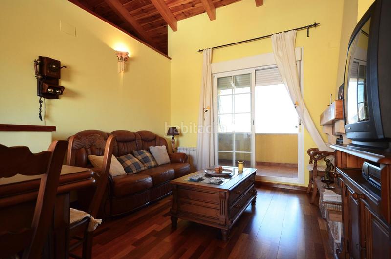 Foto 21084b9c-c046-4248-a17f-becc1cd7625a. Semi detached house with parking in Valdefierro Zaragoza