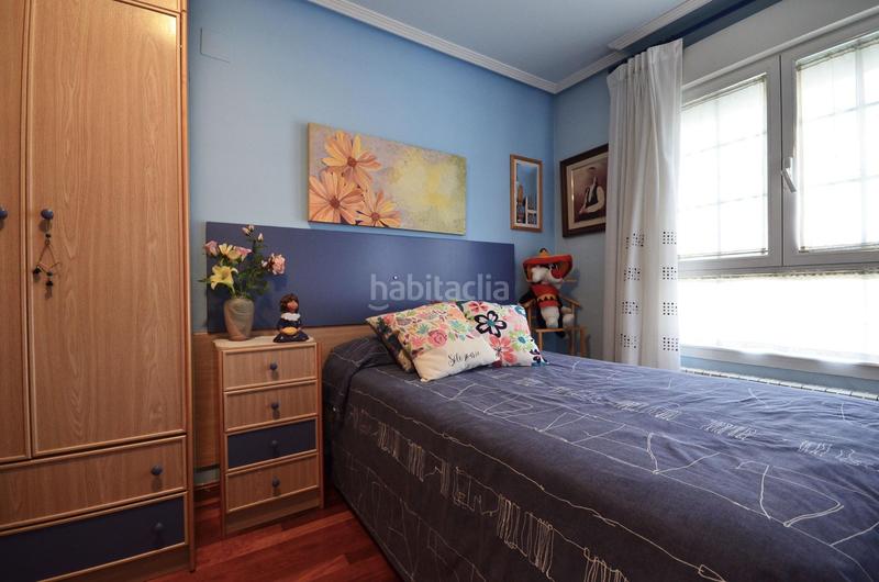 Foto ff96eded-1a15-4ebc-aad8-5f69b7f4a286. Semi detached house with parking in Valdefierro Zaragoza