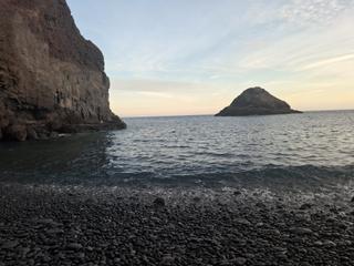 Affitto Piccolo appartamento  Carretera los roques. Casita en la playa de los roques de fasnia