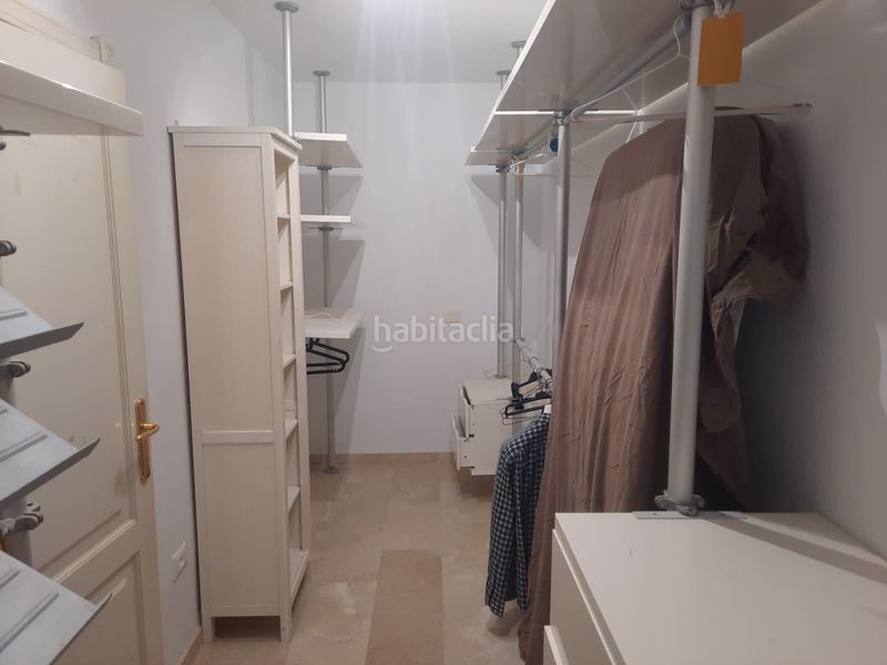 Foto 704679da-2cbd-45f6-94e7-34ea7a08a3eb. Piso en calle juan sebastian elcano 49 magnifica vivienda con jardín y terraza en complejo residencial Radazul en Rosario (El)