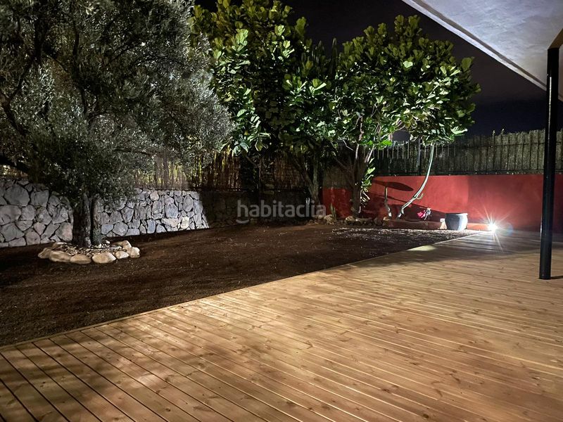 Foto 7489d5a5-ef65-4021-9d06-915518de7a82. Piso en calle juan sebastian elcano 49 magnifica vivienda con jardín y terraza en complejo residencial Radazul en Rosario (El)