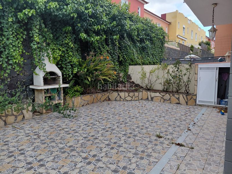 Foto 1b8a82c5-ad01-4e38-9e8e-7a837402b961. Casa adossada a calle bicacarera 17 a La Quinta Santa Úrsula