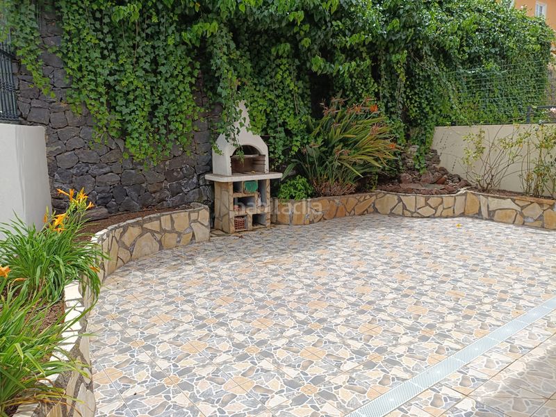 Foto 6e379f18-44c4-40e9-8276-1575e53ca558. Casa adossada a calle bicacarera 17 a La Quinta Santa Úrsula