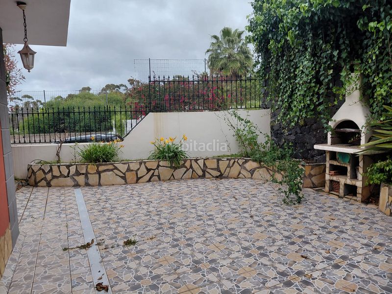 Foto d40d160d-d83c-4828-84a3-debeaddb4ad4. Casa adossada a calle bicacarera 17 a La Quinta Santa Úrsula