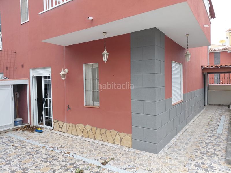 Foto fd460b31-e269-4464-ac40-41928c89db99. Casa adossada a calle bicacarera 17 a La Quinta Santa Úrsula