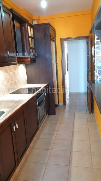 Foto 103b310a-24af-4e55-9e75-69e2ca4349d1. Appartamento con parcheggio in Tejina San Cristóbal de La Laguna