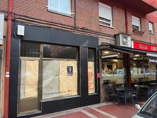 Lloguer Local Comercial a Calle monjas 9. Alquiler de local en la victoria calle monjas