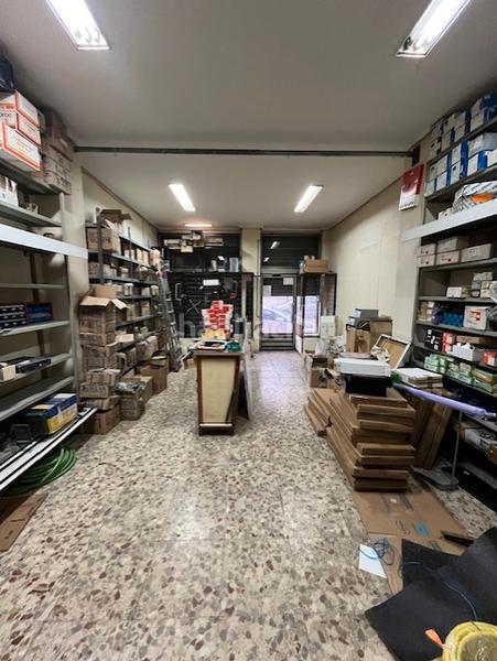 Foto c06529ed-3dc0-48dc-bebd-70c1587c5d0d. Local comercial en calle de villabáñez 27 local comercial en calle villabáñez en Valladolid