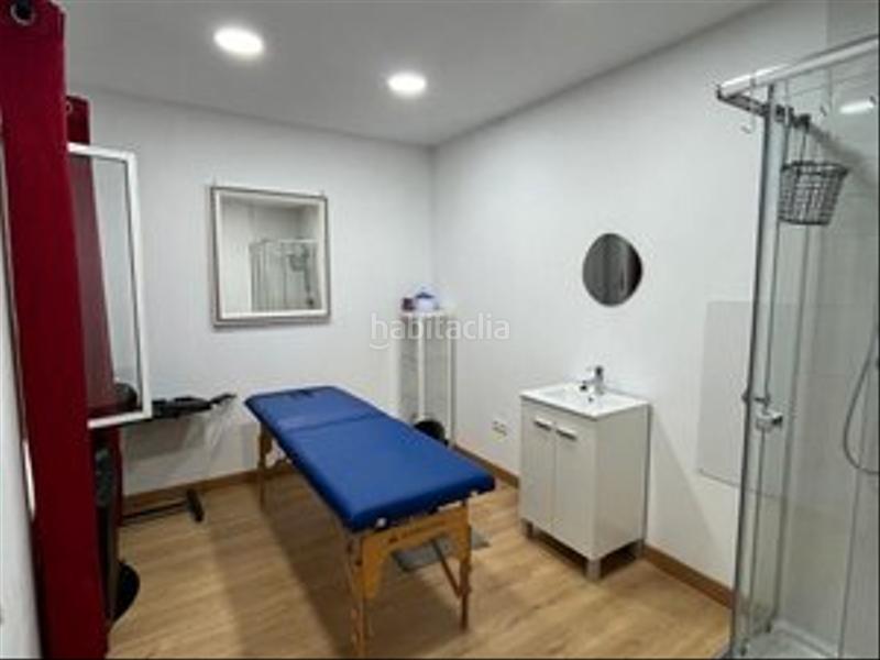 Foto 8a097ae3-74a0-423e-bc0f-2cbd313ffffe. Locale commerciale in calle hermanos cossío 9 in Huerta del Rey Valladolid