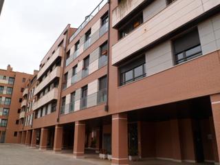 Apartament a Calle de la peña santa 3. Apartamento de 1 dormitorio con piscina en pinar de jalón