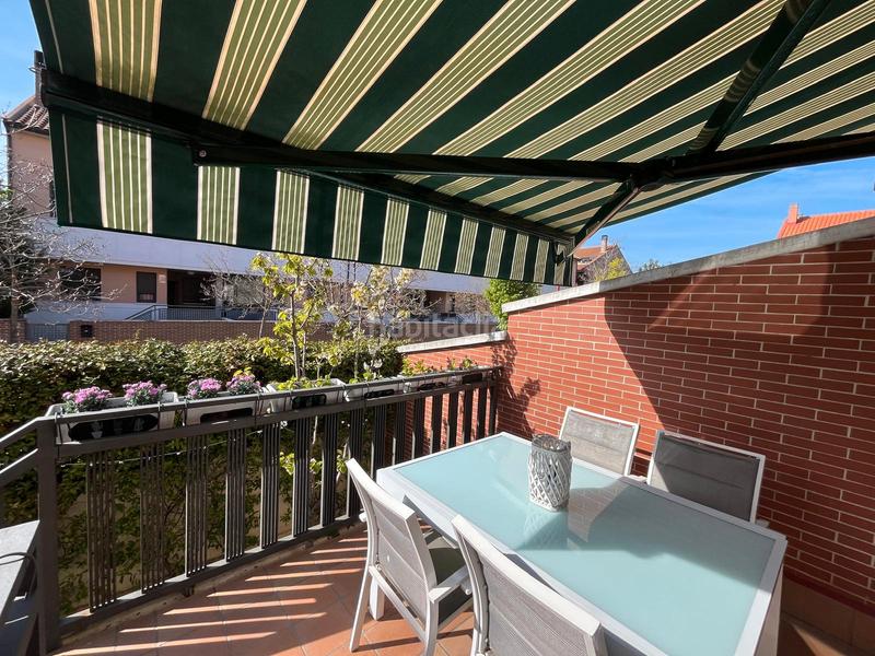 Foto 0fe4ecfd-2b72-4746-b5a2-a3cd4b592a79. Towny house with heating parking pool in Las Villas - Valparaiso - El Peral Valladolid