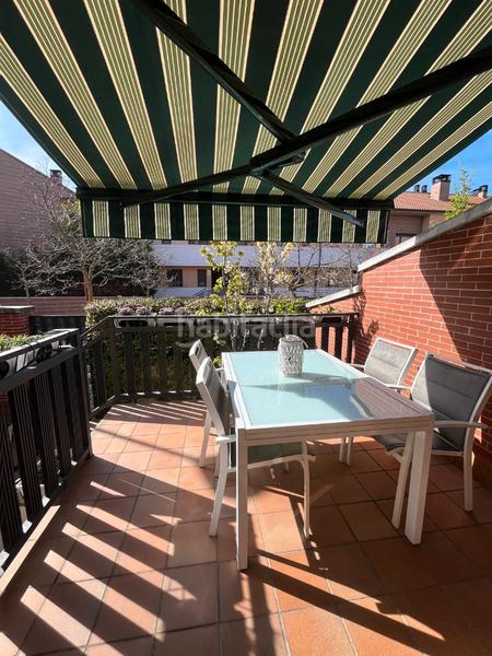 Foto d9245374-2b74-439c-b562-4ce7d9692616. Towny house with heating parking pool in Las Villas - Valparaiso - El Peral Valladolid