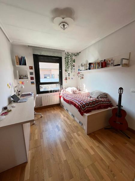 Foto fed91d4a-422a-4688-aa19-f8e4a1dfbcf9. Towny house with heating parking pool in Las Villas - Valparaiso - El Peral Valladolid