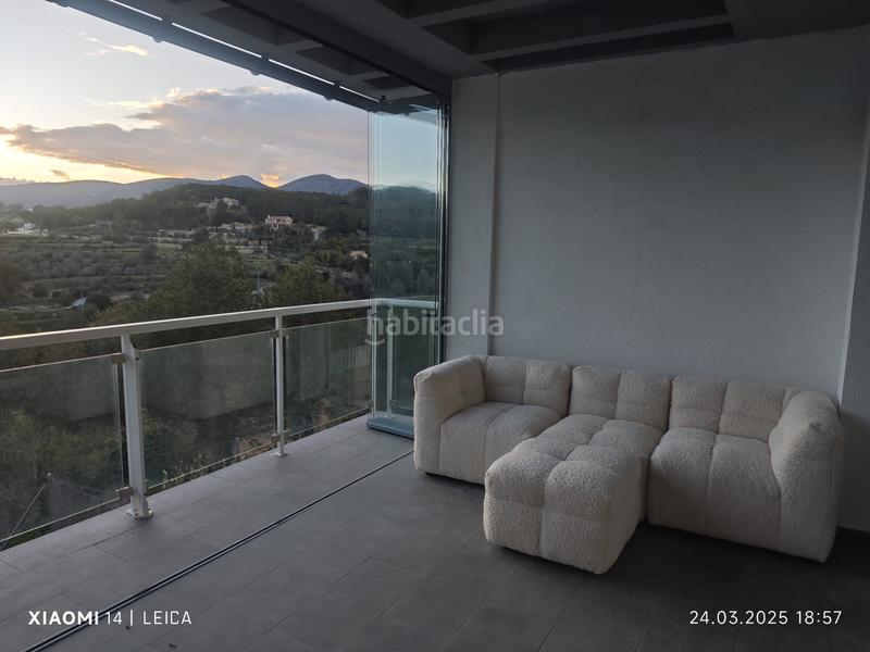 Foto 3d1ec115-c2b9-49eb-9167-61fccd44eb35. Reihenhaus mit parking pool in La Empedrola Calp