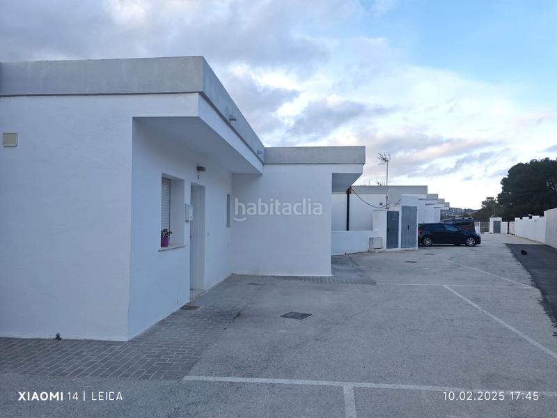 Foto 8e1c97f4-763d-4d94-9087-6caf6a61b188. Reihenhaus mit parking pool in La Empedrola Calp