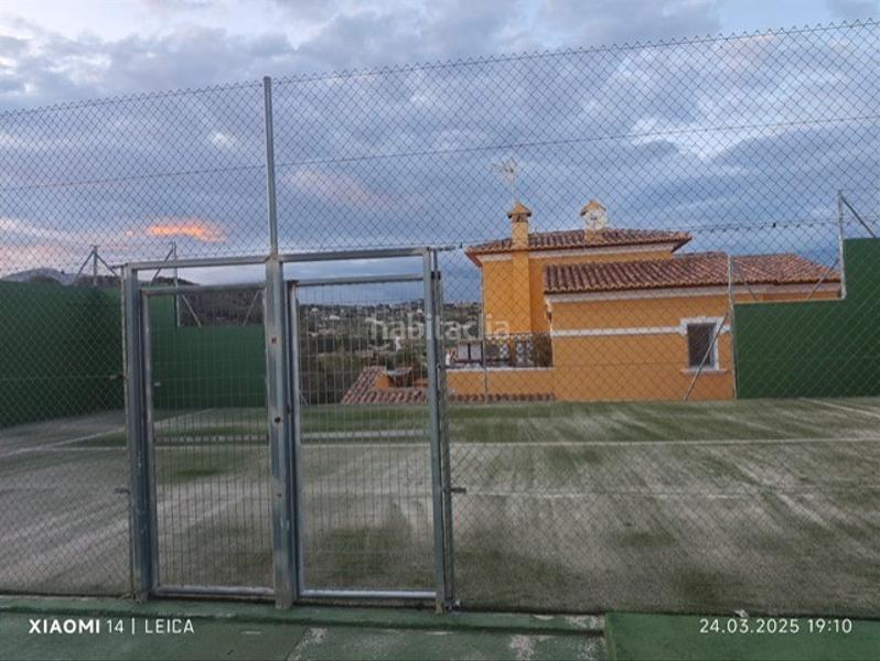 Foto af00095f-a8ee-4047-9fb5-b5e9f298d4ee. Reihenhaus mit parking pool in La Empedrola Calp