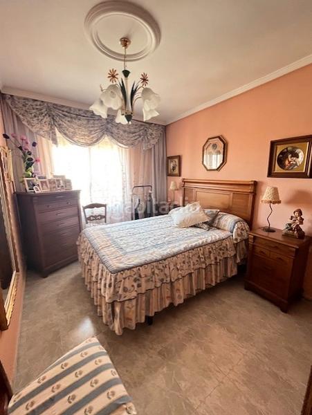 Foto d43a4036-32cf-48ec-a24b-83a0e3cfa07c. Pis amb calefacció a Caño Argales Valladolid