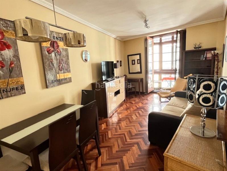 Foto 044e9865-8112-4b3d-a263-a11b6be3c3c2. Alquiler piso excelente piso en alquiler en calle regalado en Valladolid