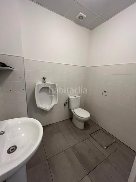 Foto 0ce16808-27c5-42e2-af93-7022687fd3cc. Location local commercial dans Pajarillos Bajos Valladolid