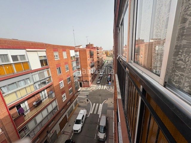 Foto b0111522-1457-41fd-8fd5-4cd8603b30d6. Pis amb calefacció a Pajarillos Bajos Valladolid