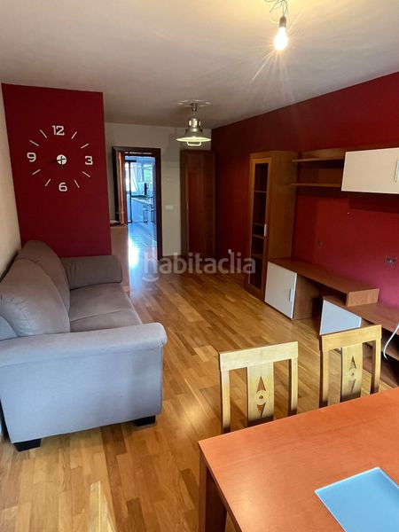 Foto c376a40b-18db-4cb8-afdd-b8591f621833. Pis amb calefacció aparcament a Villa de Prado Valladolid