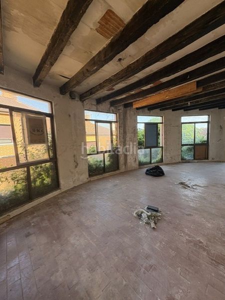 Foto 3739e85c-19e6-4e93-a810-58608125402c. Casa aparellada amb calefacció a Simancas