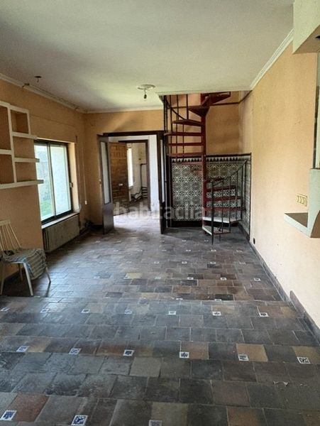 Foto 7ab9f2e0-0d8d-439c-a782-ff496c7c4c39. Casa aparellada amb calefacció a Simancas