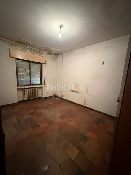 Foto c10a9d43-fc9b-4050-a52d-c1dfcb7c0322. Casa aparellada amb calefacció a Simancas