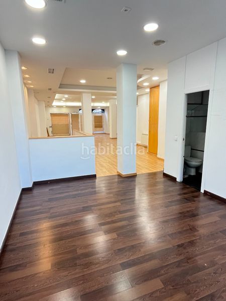 Foto 7c2a68b9-a831-4a2a-b665-371d17607514. Local comercial amb calefacció a Centro Valladolid