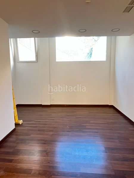 Foto c09f3a0a-88d3-4182-b165-78dd28877223. Local comercial amb calefacció a Centro Valladolid