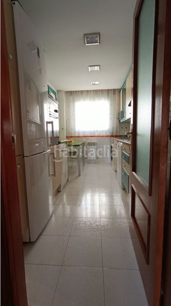 Foto 20175c8b-05e1-43d3-8d20-c730ecf5e752. Pis amb calefacció aparcament piscina a Parquesol Valladolid