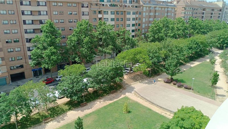 Foto c762c79e-3232-4247-adef-8c4debfe19a5. Pis amb calefacció aparcament piscina a Parquesol Valladolid