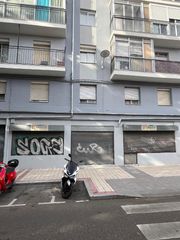 Geschäftsraum  Calle pingüino. Local en venta en calle pingüino, pajarillos, valladolid
