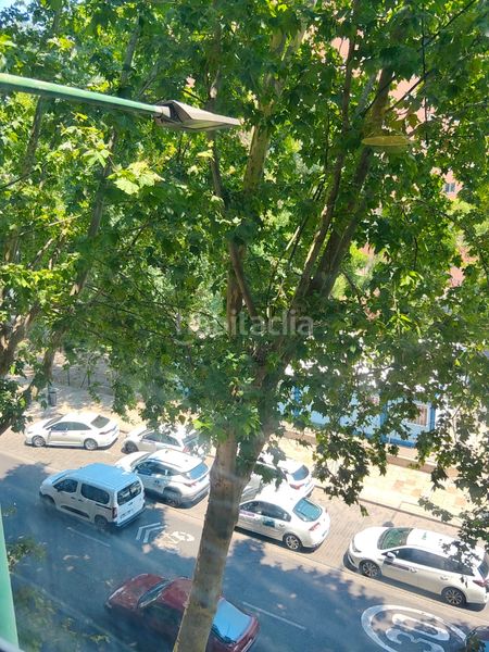 Foto c00d0f0c-7362-4efa-8c0d-abe31e39fb2b. Pis amb calefacció a San Martín Valladolid