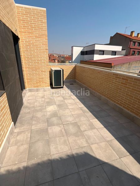 Foto 3a497f2c-3b3b-42ae-a83b-6d45af3ddc48. Casa pareada chalet a estrenar de 4 dormitorios - la flecha en Arroyo de la Encomienda