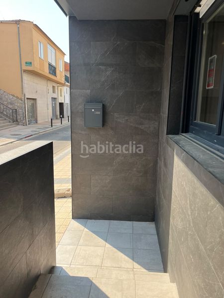 Foto 44317e04-e8bf-400d-a12e-7fad46bf68fc. Casa pareada chalet a estrenar de 4 dormitorios - la flecha en Arroyo de la Encomienda