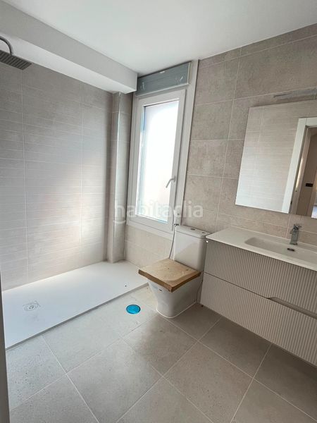 Foto e3f9d83c-cb5c-42ca-a525-950da2e56e90. Casa pareada chalet a estrenar de 4 dormitorios - la flecha en Arroyo de la Encomienda