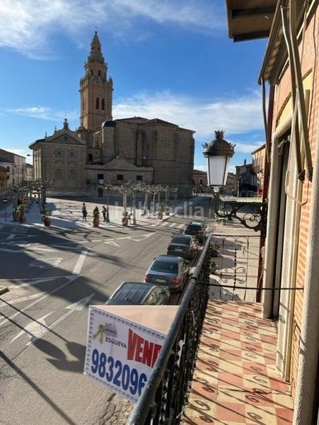 Foto 955aedc7-a6f1-4571-963a-092d87a52598. Edifici a Nava del Rey