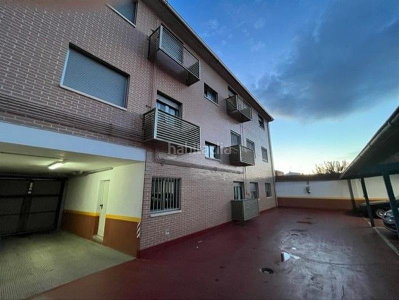 Foto 9840bdca-a0b4-48ef-8b60-bde2dd67ce4b. Car parking in Pajarillos Altos Valladolid