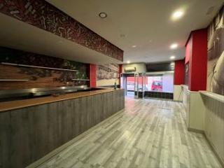 Business premise in Calle Padre Manjón