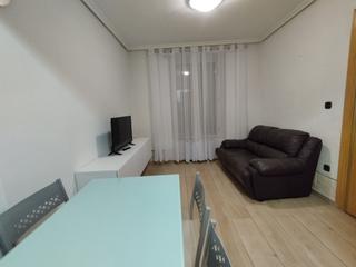 Location Appartement  Niña guapa. Piso en alquiler en circular, 1 dormitorio.