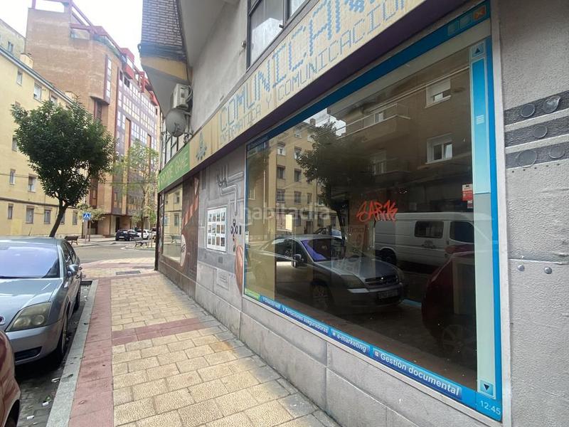 Foto fa27a861-748b-47bb-9149-541d167f2416. Locale commerciale in Plaza de Toros Valladolid