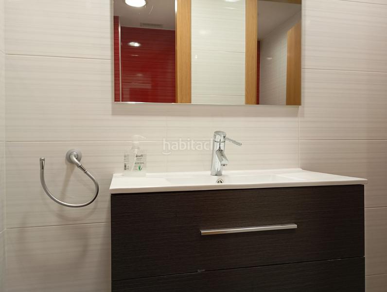 Foto 6d1aa2c1-8472-4935-8dee-182fc9e6c3ef. Lloguer local comercial a Parquesol Valladolid