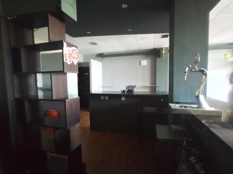 Foto e5e14e37-97e7-4725-838c-6c92b5a6630b. Rent business premise in juan garcia hortelano 39 in Valladolid