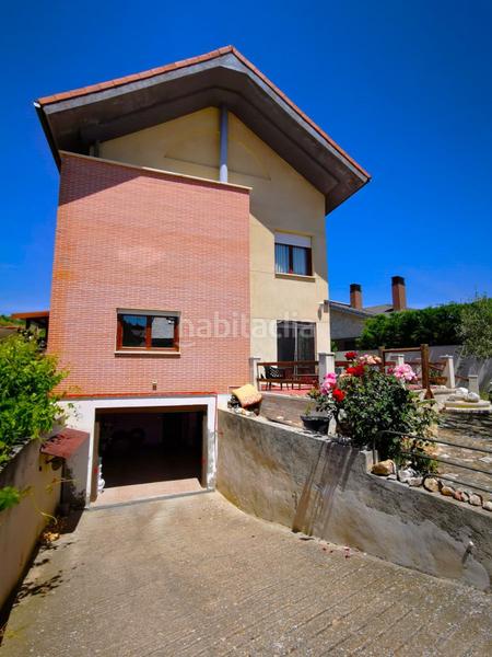 Foto 4a7b9280-eb13-4408-aea6-51289328e09d. Chalet con riscaldamento parcheggio in La Vega Arroyo de la Encomienda